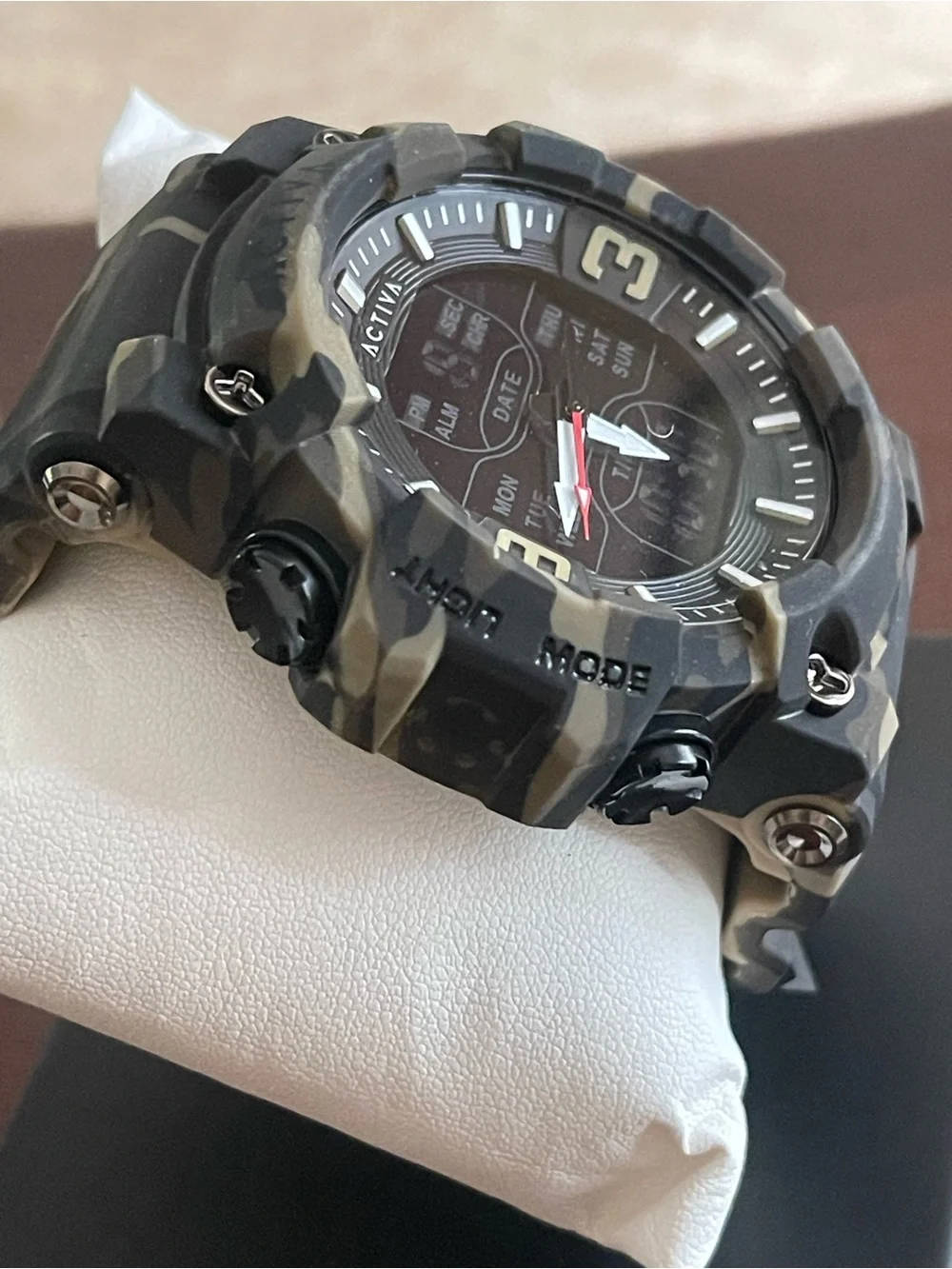 Activa Vulkor X Invicta Analog Digital Men's Watch - 53mm. Camouflage. Tan, new